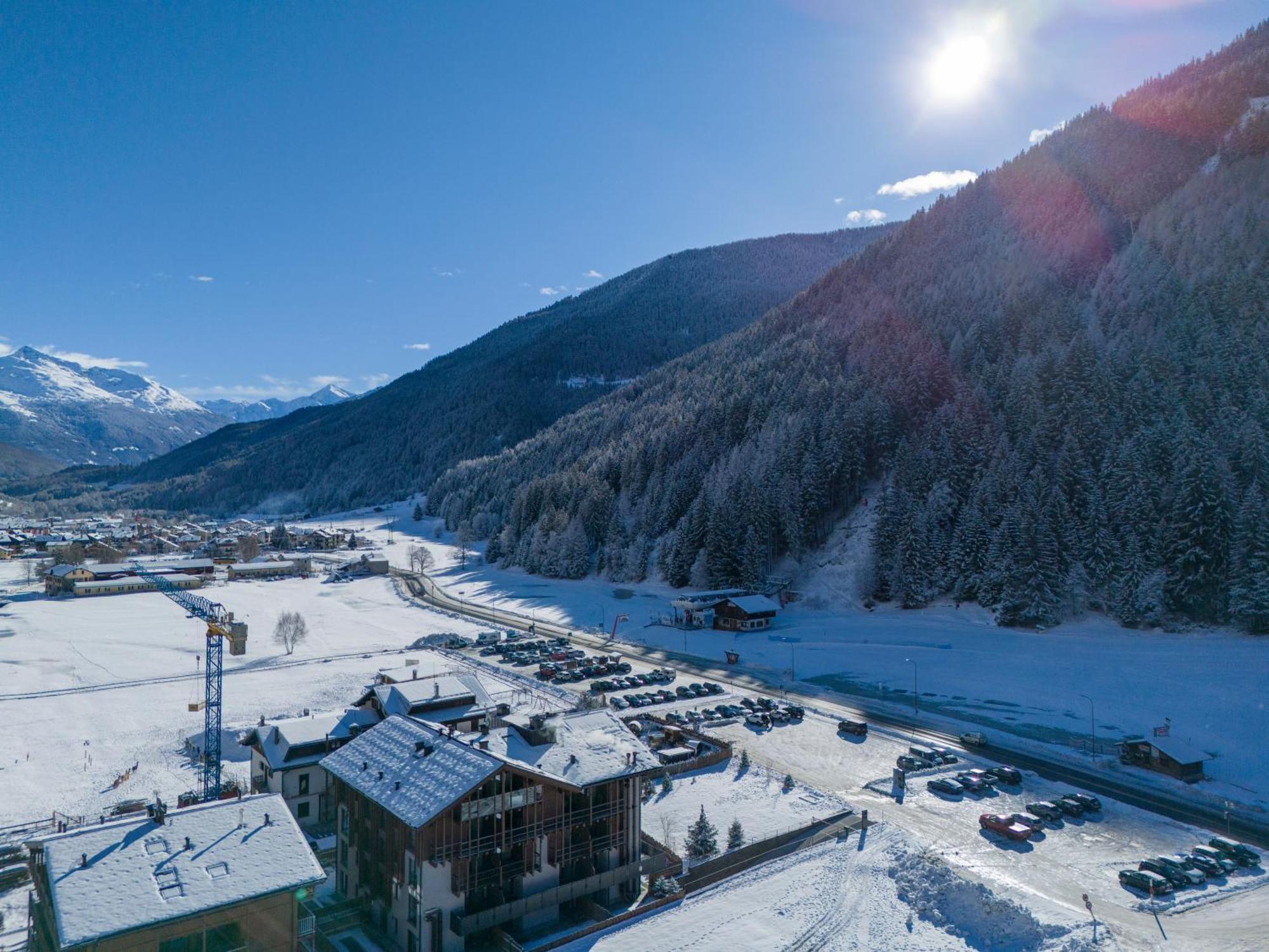 Nira Mountain Resort Futura Pradelle Exterior foto